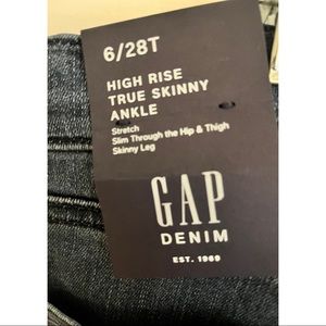Gap High Rise True Skinny Ankle Jeans